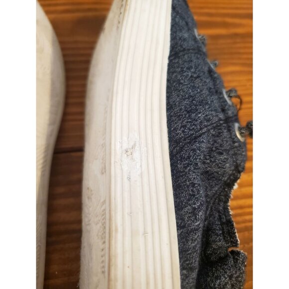 Tommy Bahama Womens Slip-On Sneakers Lace-Up Detail Heathered Gray Knit Size 7 - Picture 7 of 10